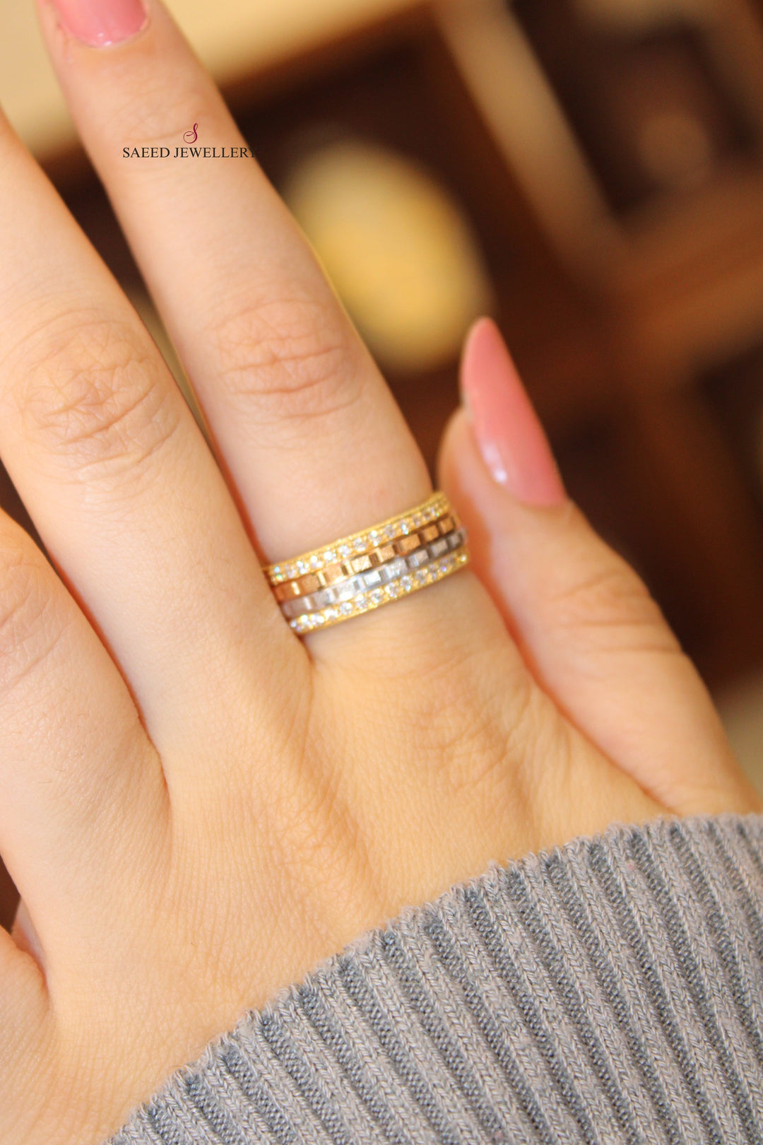 18K Colored Zirconia Wedding Ring Made of 18K Yellow Gold by Saeed Jewelry-ذبلة-ملون-ومجر
