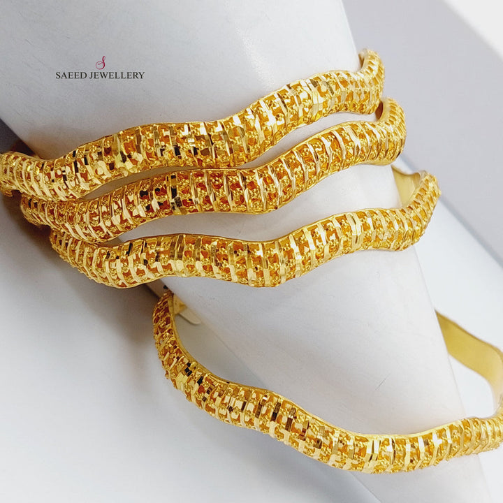 21K Emirati Bangle Made of 21K Yellow Gold by Saeed Jewelry-25130