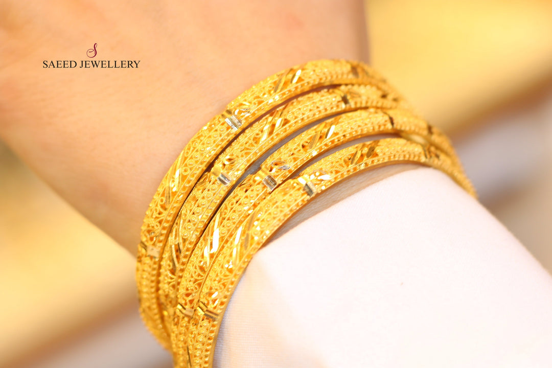 21K Emirati Fancy Bangle Made of 21K Yellow Gold by Saeed Jewelry-سحبة-خليجي-اكسترا-1