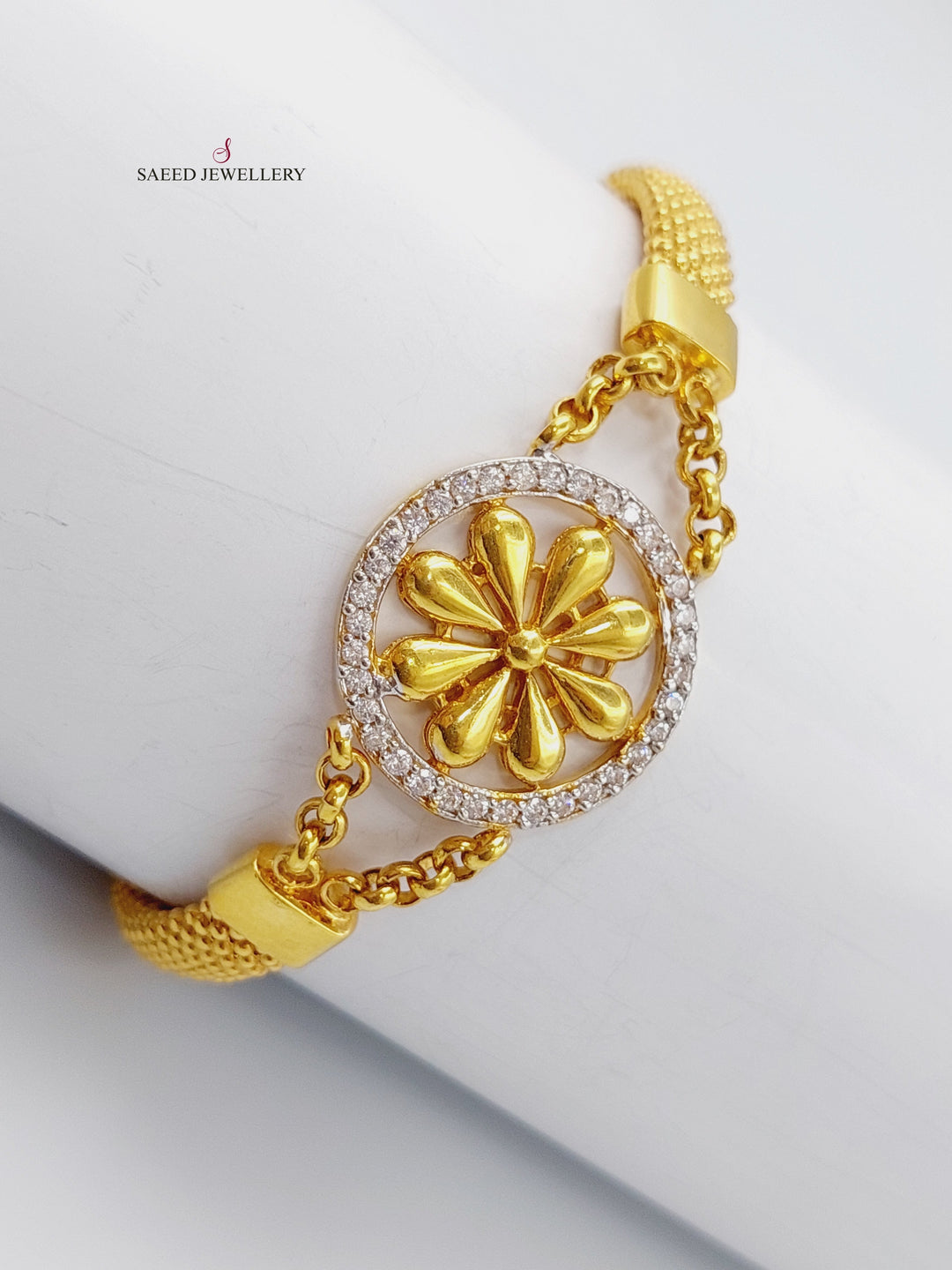 21K Fancy Zirconia Bracelet Made of 21K Yellow Gold by Saeed Jewelry-اسوارة-محجر-اكسترا-1