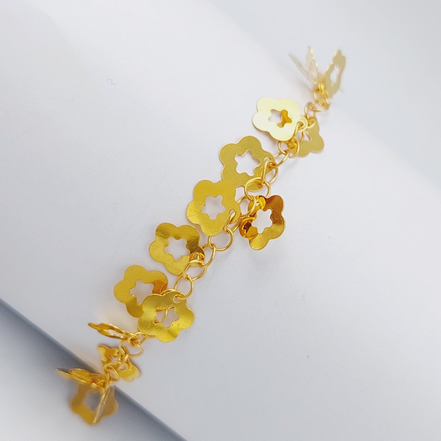 21K Farfasha Bracelet – مجوهرات الشيخ سعيد