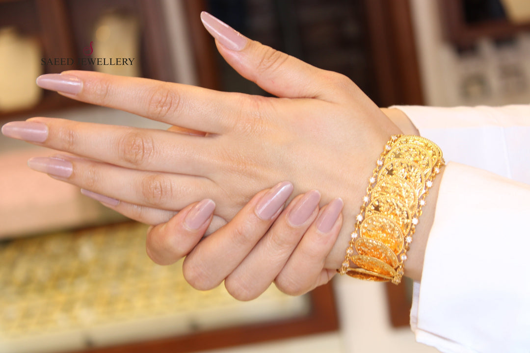 21K Rashadi Fancy Bracelet Made of 21K Yellow Gold by Saeed Jewelry-اسوارة-ليرات-رشادي-اكسترا