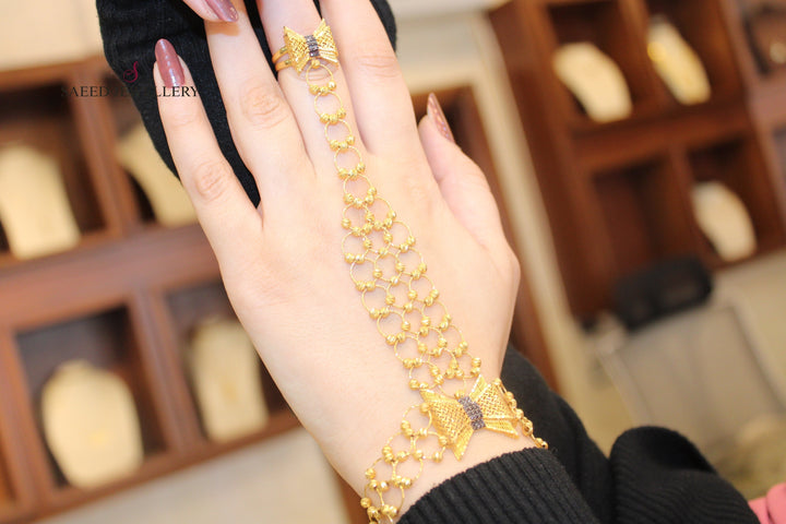 21K Gold Turkish Hand Bracelet by Saeed Jewelry - Image 5