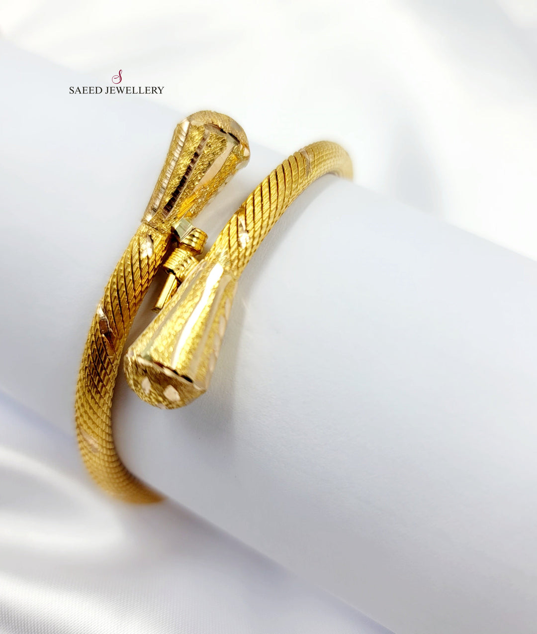 21K اسوارة انجاصة نقش-مجوهرات الشيخ سعيد-Saeed Jewelry 