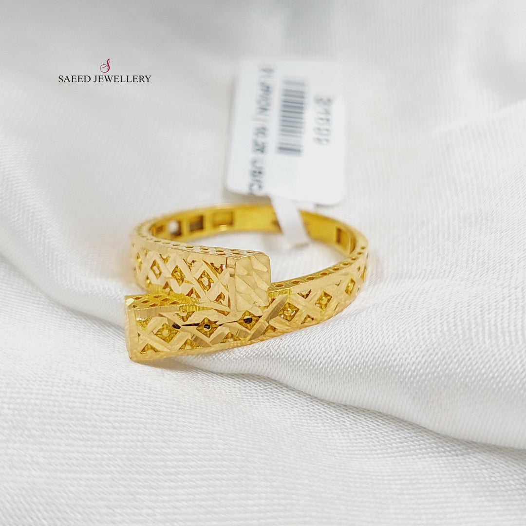 21K خاتم هرم-مجوهرات الشيخ سعيد-Saeed Jewelry 