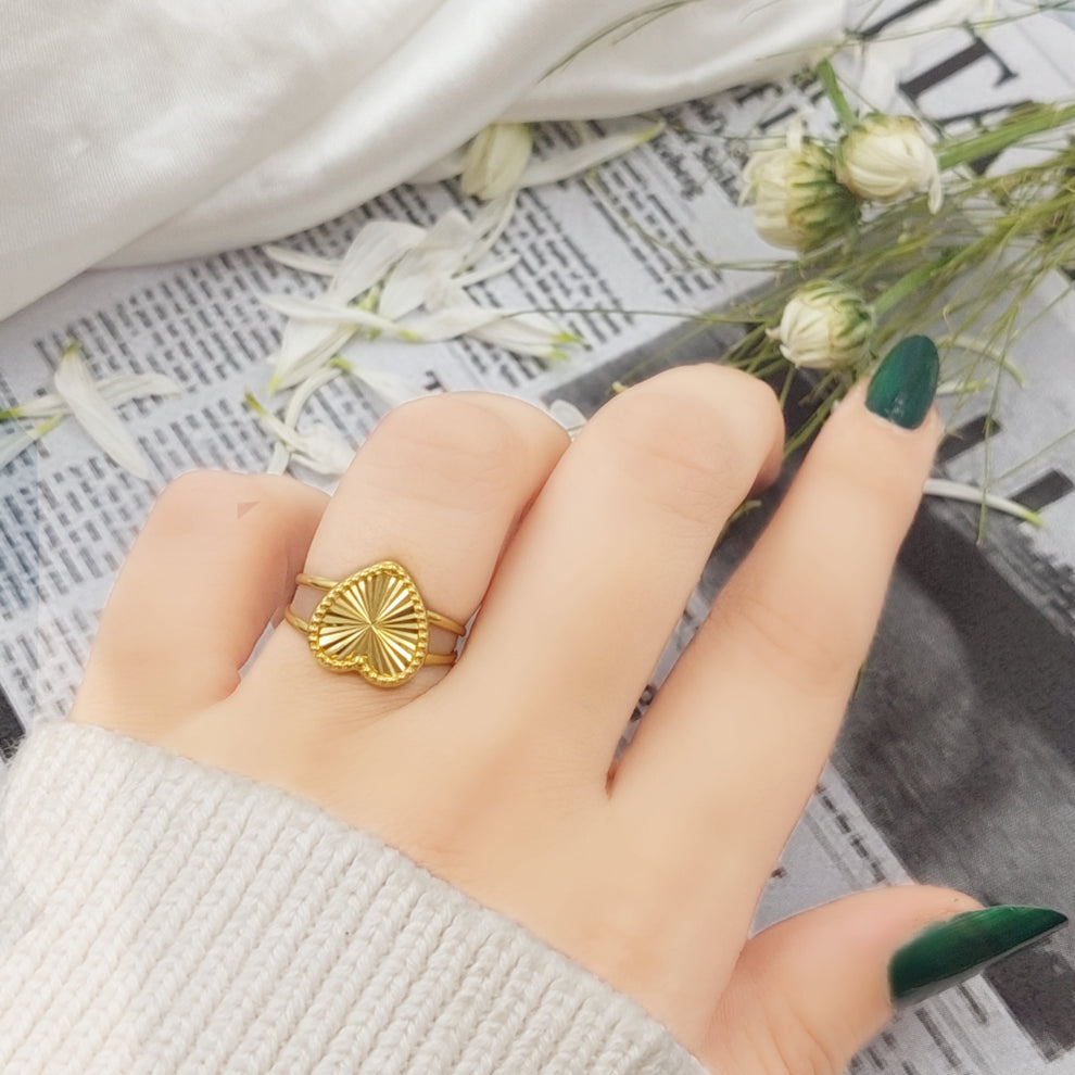 Heart Ring Made Of 18K Yellow Gold by Saeed Jewelry-28510